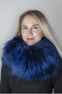 Electric blue Finnraccoon fur neck warmer